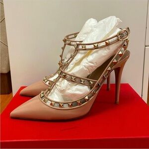 VALENTINO Rockstud Caged 100 Patent & Vinyl Pump Size 11
